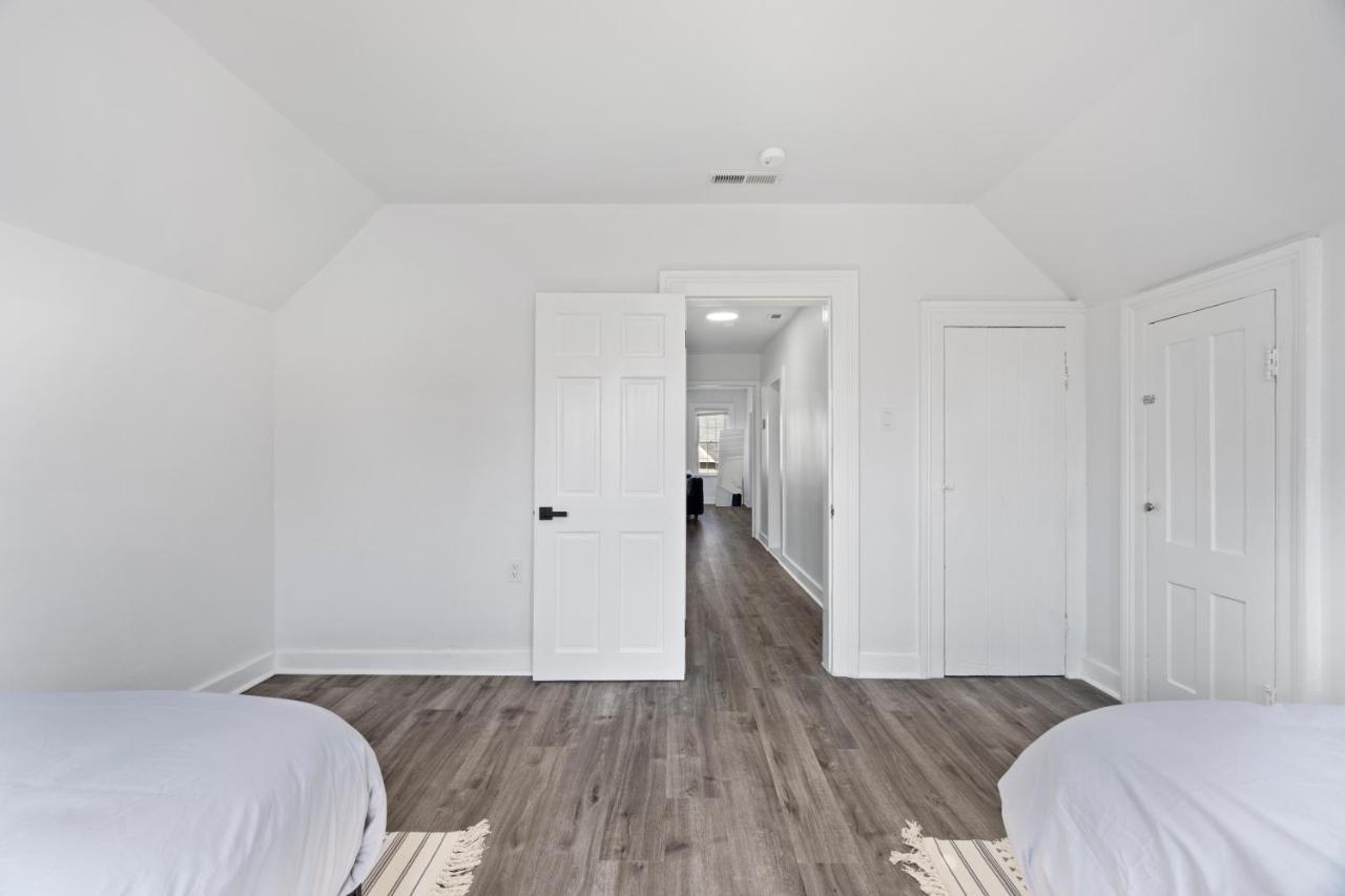 Cozy Gem In The Heart Of East Rock With Free Parking Near Yale And Dt New Haven Exterior foto